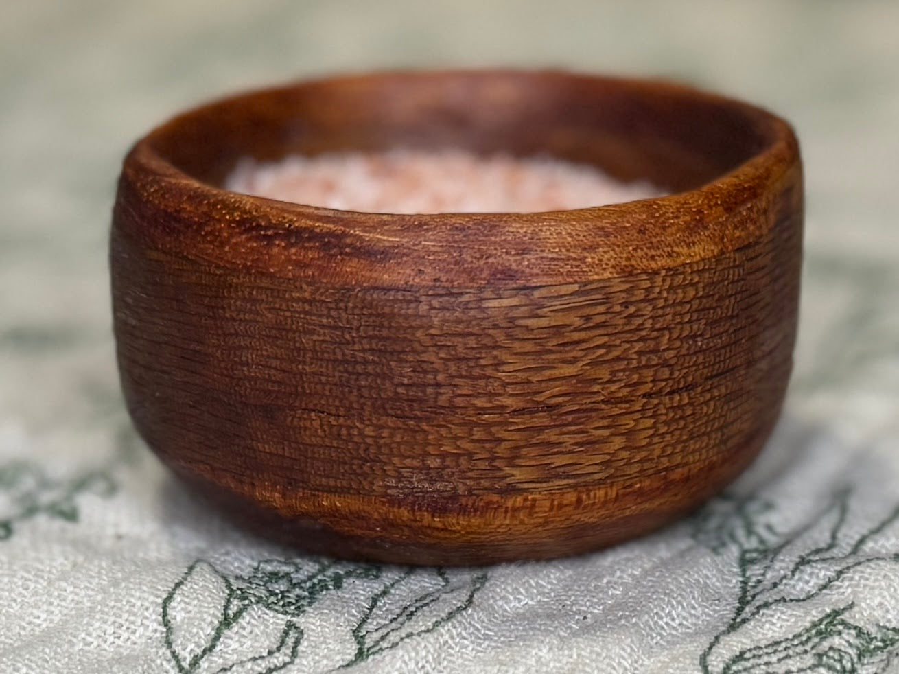 Wooden salt cellar in mixed grain, handmade 